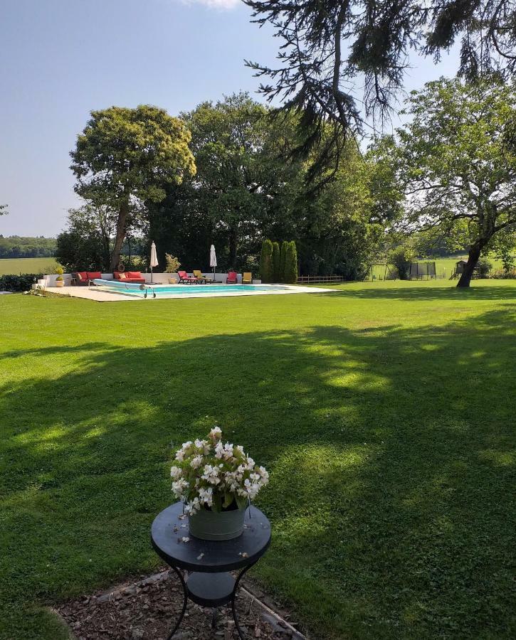 L'Horizon Villa Saint-Yrieix-la-Perche Exterior foto